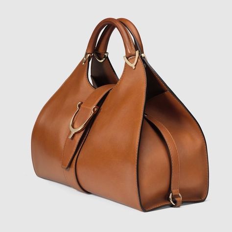 Stirrup Leathers, Stylish Handbags, Handbag Heaven, Beautiful Handbags, Leather Bags Handmade, Handbag Shoes, Handle Bag, Beautiful Bags, Lunch Bag