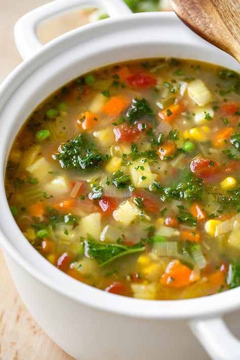 This healthy, comforting, and richly flavorful vegetable soup is coziness in a bowl, and ready in about 20 minutes! | thecozyapron.com #vegetablesoup #vegetablesouprecipe #vegetablesouphealthy #vegetablesoupvegetarian Flavorful Vegetables, Vegetable Soup Recipes, Veggie Soup, Easy Soups, Minestrone, Food App, Healthy Soup, Vegetable Soup, Food Guide