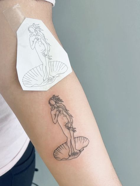 Classical Art Inspired Tattoos, Aphrodite Tattoo Minimalist, Fine Line Tattoo Aesthetic, Aprodithe Tattoo, Aphrodite Inspired Tattoo, Aphrodite Tattoos, Fine Line Aphrodite Tattoo, Aethstetic Tattoo, The Birth Of Venus Tattoo