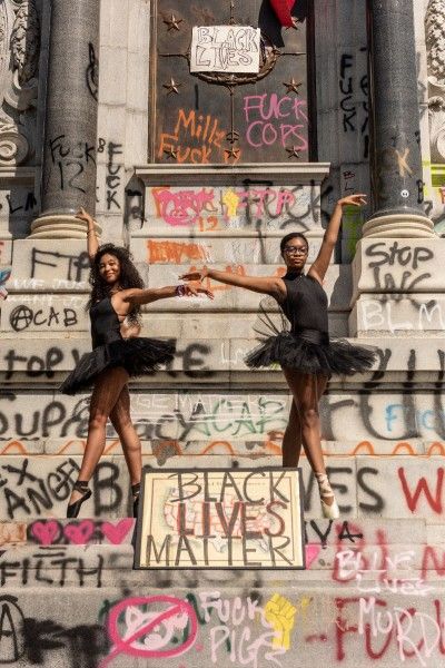 Black Dancers, Powerful Pictures, Park In New York, Black Lives Matter Movement, Brown Girl, New Wall, Civil Rights, Social Justice, Lives Matter