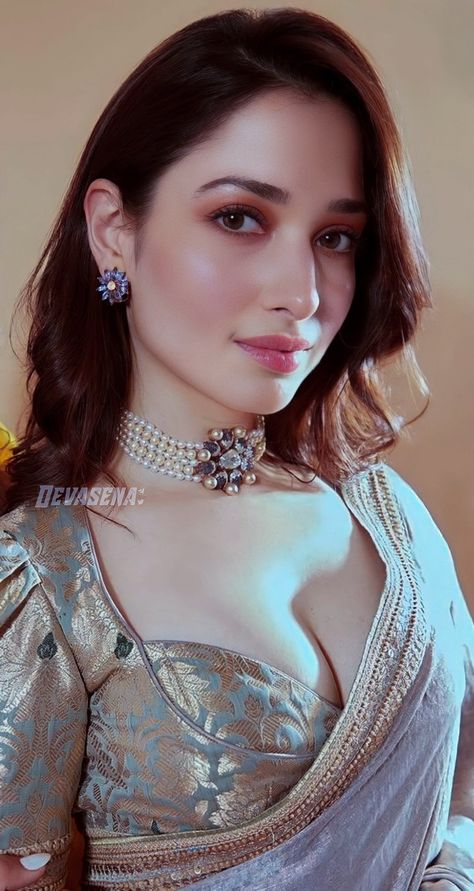 Tamana Bhatiya Bold, Venus Fashion, Tamanna Bhatia, Glamour Outfit, Deepika Padukone Style, Actress Without Makeup, Stylish Sarees, Indian Actress Hot Pics, Photos Of Women