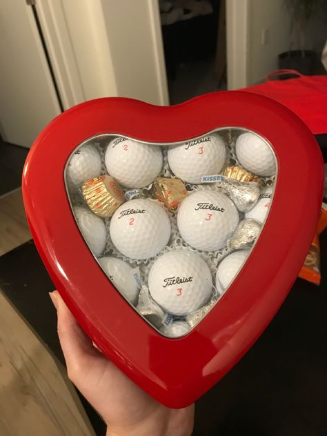 B Day Gifts For Boyfriend, Random Gift Ideas For Boyfriend, Men’s Valentines Gifts Diy, Golf Bf Gifts, Golf Boyfriend Gifts, Boyfriend Christmas Gift Ideas, Bday Gift For Boyfriend, Birthday Gifts For Boyfriend Diy, Creative Gifts For Boyfriend