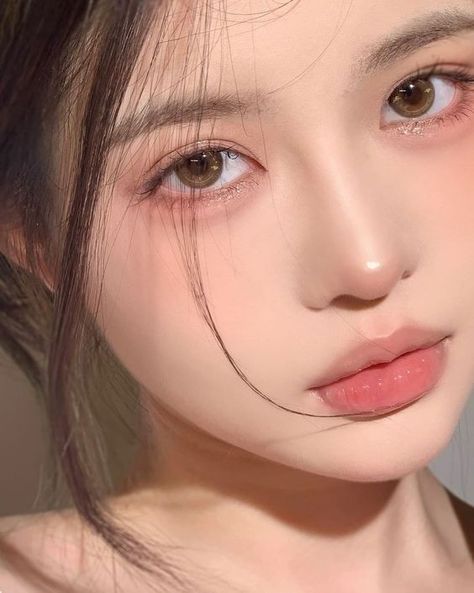 #makeup #hair #ulzzang #douyin #pretty #aesthetic #trendy #cool #nice Makeup Ala Korea, Makeup Asia, Makeup Ulzzang, Mekap Mata, Asian Makeup Looks, Korean Makeup Look, Korea Makeup, Soft Makeup Looks, Korean Eye Makeup