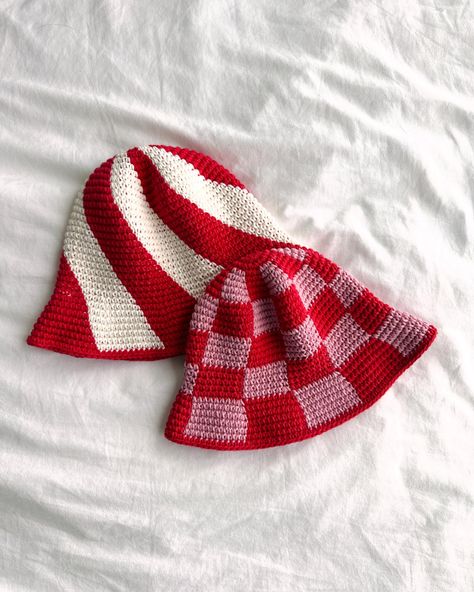 Crochet bucket hat