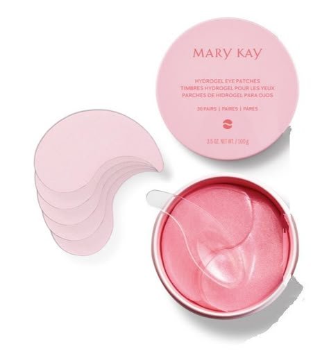 These Insanely Clever Beauty Products Are Taking Over TikTok Спонж Beauty Blender, Kosmetyki Mary Kay, Alat Makeup, Matte Skin, Eye Patches, Makijaż Smokey Eye, Perfectly Posh, روتين العناية بالبشرة, Pretty Skin