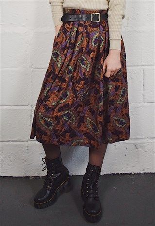 Paisley Skirt Outfit, Paisley Skirt, Vintage Paisley, Checked Trousers, Skirts Women, Women Skirts, Thrift Fashion, Skirt Outfit, Skirt Outfits