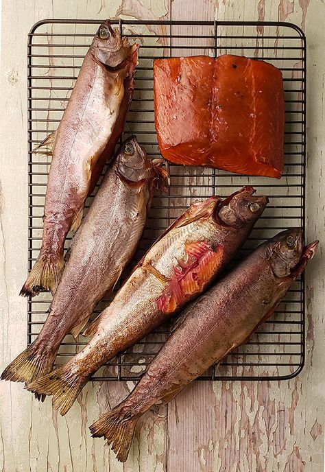 Smoked Lake Trout Recipe, Whole Trout Recipes, Lake Trout Recipes, Smoked Trout Recipe, Smoked Fish Recipe, Barbecue Fish, Trout Recipe, Trout Recipes, Smoked Salmon Recipes