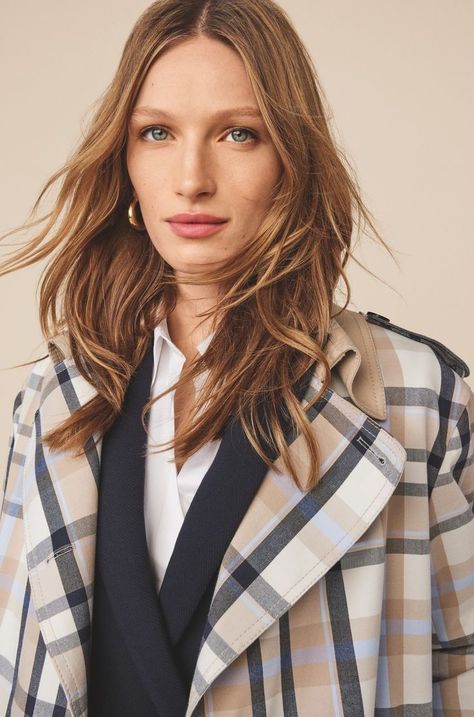 ✽✻༻ Ann Taylor Plaid Trench Coat, Shoulder Epaulettes, Anne Taylor, Soft Autumn, 2024 Vision, Tie Belt, Welt Pockets, Effortless Style, Ann Taylor