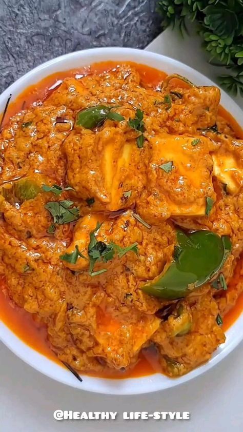 Chicken Starter Recipes, Paneer Masala, Paneer Recipe, Healthy Indian Recipes, Breakfast Recipes Indian, Vegetarian Fast Food, Tastemade Recipes, Indian Cooking Recipes, Vegetarian Snacks Recipes