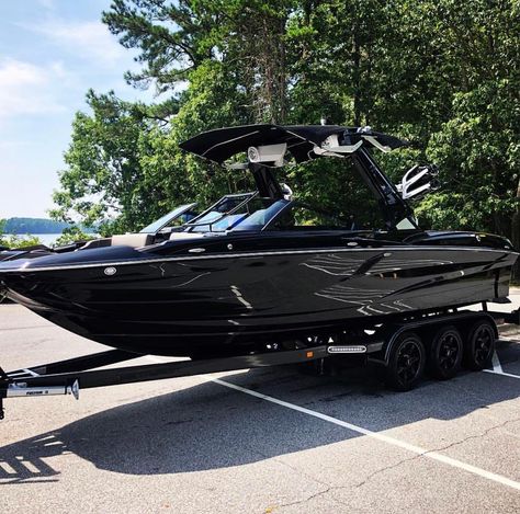 TanksFilled on Instagram: “Centurion Fi25 #tanksfilled @theboatshopatlakelanier” Centurion Boats, Wake Boat, Malibu Boats, Mastercraft Boat, Boats Fishing, Wakeboard Boats, Catamaran Yacht, Ski Boats, Deck Boat