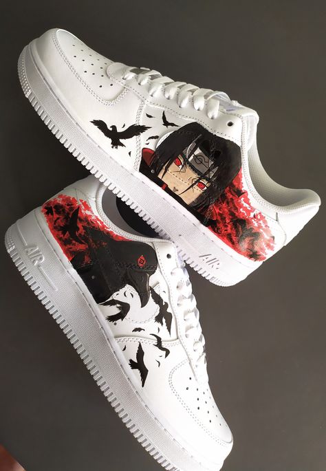 Naruto Custom Shoes, Naruto Sneakers, Itachi Shoes, Naruto Designs, Nike Air Force Custom, Pumpkin Patch Outfits, Air Force Custom, Naruto Itachi Uchiha, Shoe Art Designs