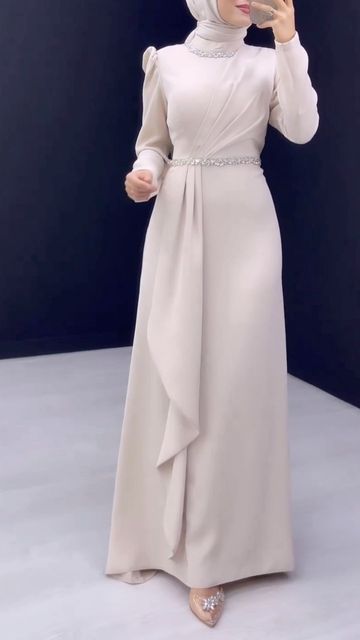 Wedding Party Guest Dress, Dress Wisuda Hijab Modern, Long Dress Hijab Bridesmaid, Wedding Party Dresses Guest, Dress Elegant Hijab, Muslim Dress Design, Dress Graduation Hijab, Gaun Satin Dresses, Model Dress Bridesmaid