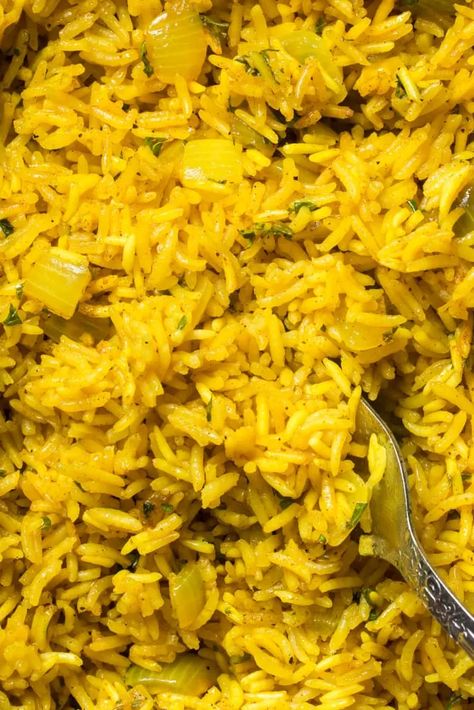 Easy Turmeric Rice Recipe 1 Turmeric Rice Recipe, Tumeric Rice, Flavorful Rice, Turmeric Rice, Easy Rice Recipes, Vegetable Rice, Rice Ingredients, Traditional Medicine, Basmati Rice