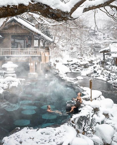 Discover This Amazing Onsen (Natural Hot Springs) Lost In Gunma Prefecture, Japan #Onsen #Hot #Spring #Japan #Gunma #Travel #SugoiiJapan Photo credits: @marcbaechtold Gunma, Takaragawa Onsen, Onsen Japan, Japanese Onsen, Japanese Hot Springs, Winter In Japan, Japan Winter, Spring In Japan, Japan Holidays