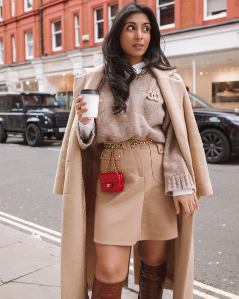 Neutral chic winter outfit with vintage chanel belt bag Chanel Belt Bag, Chic Winter Outfit, Chanel Bag Outfit, Belt Bag Outfit, Crossbody Bag Outfit, Takeaway Coffee, Milk It, Chic Winter Outfits, Bag Outfit