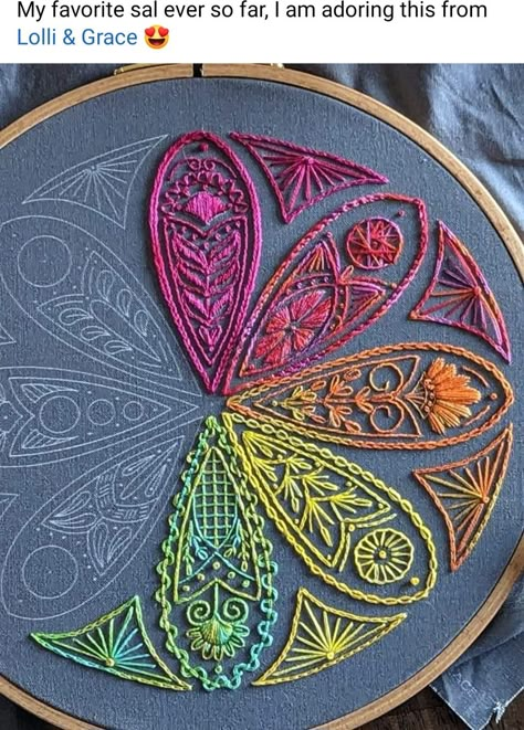 Floral Motif Design Embroidery, Embroidered Mandalas Embroidery Designs, Zenbroidery Ideas, Large Embroidered Flowers, Finished Embroidery Projects, Mandala Embroidery Design, Large Embroidery Patterns, Mandela Embroidery, Indian Embroidery Designs By Hand