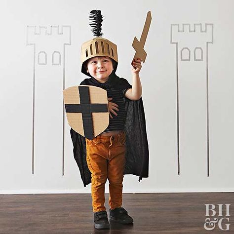 Brave Knight Soldado Medieval, Knight Costume For Kids, Native American Halloween Costume, Diy Fantasia, Elephant Costumes, Tree Costume, Black Swan Costume, Halloween Costumes To Make, Classic Halloween Costumes