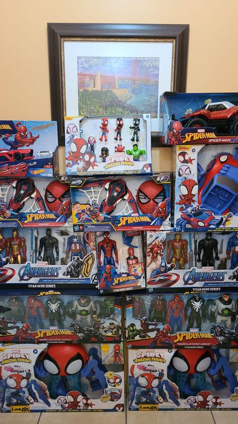 Spider Man Toys, Spiderman Room, Spiderman Comic Art, Spiderman Gifts, Superhero Toys, Spiderman Drawing, Paw Patrol Toys, Creative Kids Crafts, Baby Play Activities