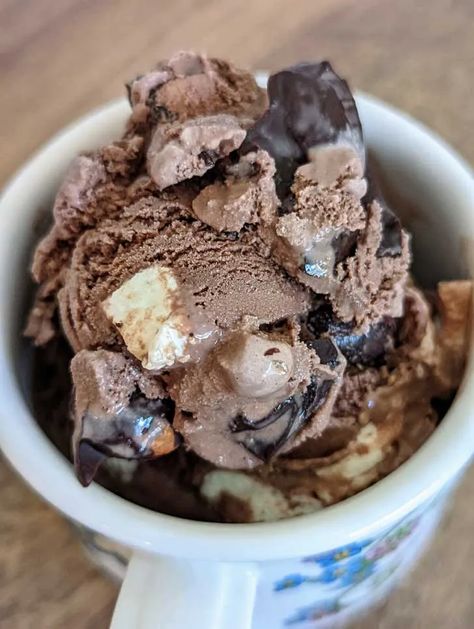 Rocky Road Ninja Creami, Ninja Creami Rocky Road Ice Cream, Rocky Road Ice Cream Aesthetic, Ice Cream Rocky Road, Marshmallows Recipes, Mocha Almond Fudge Ice Cream, Easy Rocky Road, Jet Puffed Marshmallows, Rocky Road Ice Cream