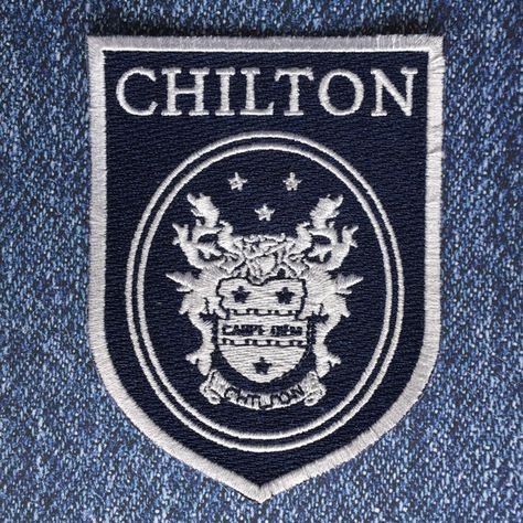 the-chilton-badge-by-jennisprints Gilmore Girls Gifts, In Omnia Paratus, Paris Geller, School Badges, Gilmore Girl, Lorelai Gilmore, Stars Hollow, Movies And Series, Chuck Norris