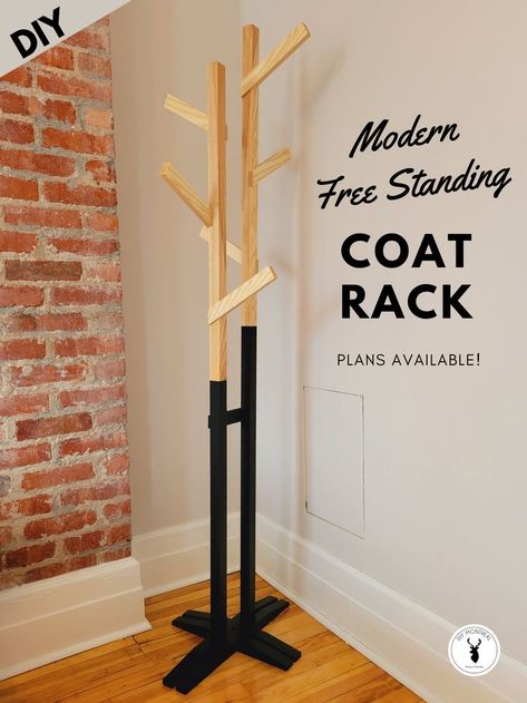 Free Standing Coat Rack Diy, Small Scrap Wood Projects Diy, Small Scrap Wood Projects, Scrap Wood Projects Diy, Coat Hanger Diy, Coat Rack Diy, Entry Coat Rack, Diy Montreal, Coat Hanger Stand