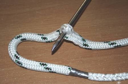 How to Eye Splice double braid rope How To Braid Rope, Rope Splicing, Saddle Hunting, Splicing Rope, Sailing Knots, Braid Rope, Rope Weaving, Sailing Lessons, Sailing Rope