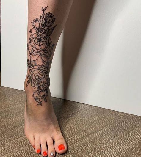 Side Shin Tattoo, Lower Side Leg Tattoos Women, Floral Shin Tattoo, Lower Leg Tattoos Women, Side Foot Tattoos, Inner Ankle Tattoos, Side Leg Tattoo, Ankle Foot Tattoo, Lower Leg Tattoos