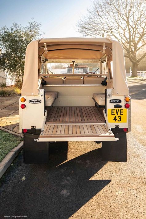 Land Rover Convertible, Series 3 Land Rover Interior, Classic Land Rover, Land Rover Series 3 Interior, Vintage Land Rover Defender, Series 3 Land Rover, Land Rover Defender 110 Interior, Landrover Series 3, Land Rover Vintage