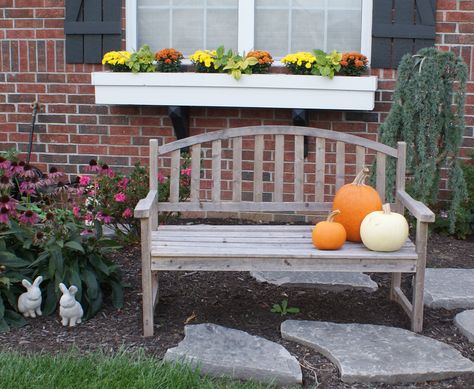 Bench In Front Yard Landscape, Bench In Front Of House, Front Yard Garden With Bench, Bench In Flower Bed Front Yards, Garden Bench In Flower Bed, Bench Fall Decor Outdoor, Bench In Flower Garden, Window Bench Ideas, Yard Benches