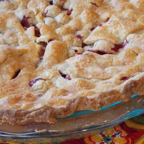 Apple Cranberry Pie Recipe, Wheat Pie Crust, Cranberry Apple Pie, Whole Wheat Pie Crust, Apple Cranberry Pie, Cranberry Pie, Easy Apple Pie, Cranberry Apple, Pie Crusts