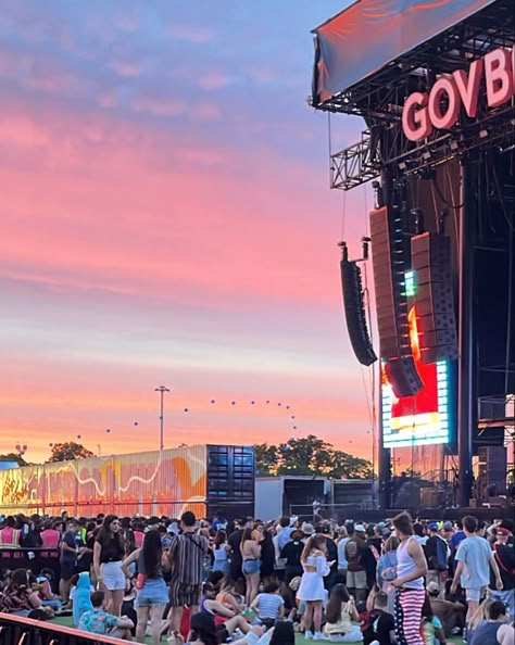 Gov Ball Aesthetic, Coachella Festival Aesthetic, Event Organizer Aesthetic, School Festival Aesthetic, Festival Aesthetic Night, Festival Vibes Aesthetic, Festival Astethic, Peyton Aesthetic, Summer Festival Aesthetic