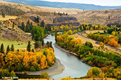 Yakima River Canyon in the Fall Pacific Northwest Landscape, Washington Adventures, Oregon Pictures, Yakima Washington, Nature Retreat, Yakima Valley, Washington State Travel, River Canyon, Fine Art Landscape Photography