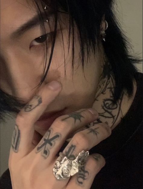 Hot Emo Guys With Piercings, Tattoo Boy Aesthetic, Emo Asian Boy, Boys With Piercings, Emo Boy Hair, Guys With Black Hair, Men's Piercings, Korean Tattoos, Asian Tattoos