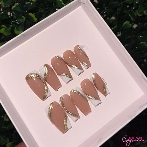 🛍🩵🔥SHOP NOW at thenailengineer.com 🔥🩵🛍 AfterPay and ShopPay available at checkout! 🤑💗 Pretty girls need pretty nails! Have you shopped yet?! All new customers save $$$ with the CODE: NEWNAIL$ 🤑💅🏽 - - - - - #pressonnails #pressons #glueons #glueonnails #luxurypressons #luxurypressonnails #birthdaynails #nailsofinstagram #blacknailtech #blackownedbusiness #gelx #apresgelx #apresnails #cuticleoil #cuticleoilpen #detroitnailtech #squarenails #detroitnails #sugarglitternails #bayareanails #falln... Press Ons Nails Design, Press On Nails Packaging Ideas, Sugar Glitter, Cuticle Oil Pen, Nail Drawing, Press Ons, Birthday Nails, Cuticle Oil, Square Nails