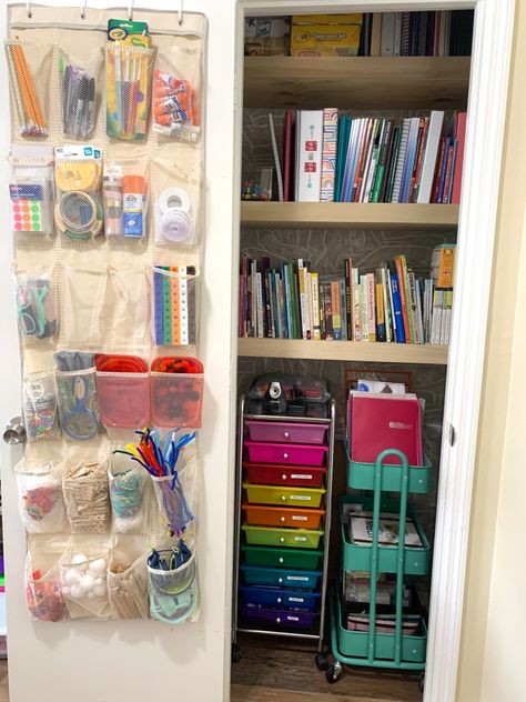 Homeschool Closet, Small Space Homeschool Organization, Window Seat Ideas, Door Shoe Rack, Homeschool Room Design, Homeschool Room Organization, Craft Closet Organization, Closet Transformation, Locker Organization