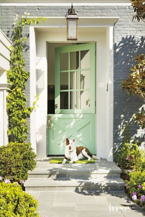 Popular Front Door Paint Colors Front Door Entrance Ideas, Cottage Home Exterior, Mint Door, Exterior Door Colors, Yellow Front Doors, Green Shutters, Green Front Doors, Front Door Paint Colors, Door Paint Colors