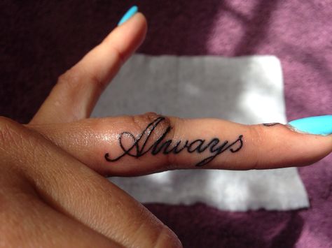 Hidden Name Tattoo Ideas For Women, Always Tattoo Finger, N Finger Tattoo, Cursive Finger Tattoo, Always Finger Tattoo, Finger Name Tattoos, Name Finger Tattoo, Boyfriend Name Tattoos, Truth Tattoo