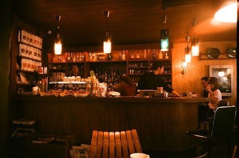 Japanese Bar Aesthetic, Sea Moodboard, Industrial Bar Design, Tokyo Bar, Cafe Japan, Underground Bar, Japanese Bar, Japanese Town, Ramen Bar