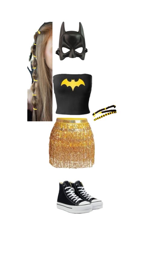 Cute Batman Halloween Costumes, Batman Halloween Costume Girl, Diy Batgirl Costume Women, Bat Girl Costume Women, Halloween Costumes Superhero Women, Batman Costume Woman, Batman Costume Women Diy, Cute Batman Costume, Batman Outfits For Women