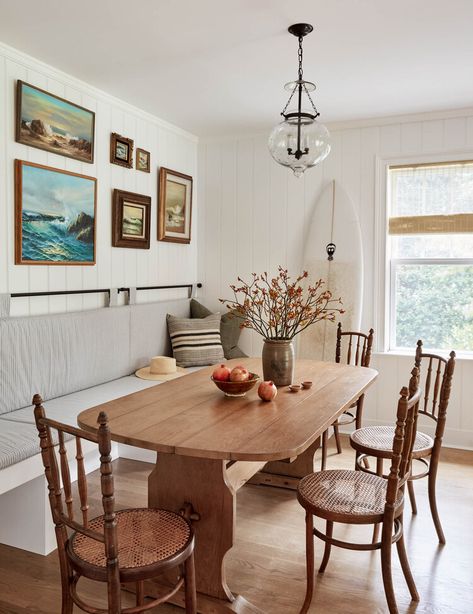 Southampton Cottage Featured in Homes & Gardens — Rikki Snyder Becca Interiors, Rattan Ceiling, Built In Banquette, Kitchen Banquette, Modern Farmhouse Dining, Banquette Seating, Gorgeous Kitchens, Dining Nook, Farmhouse Dining Room