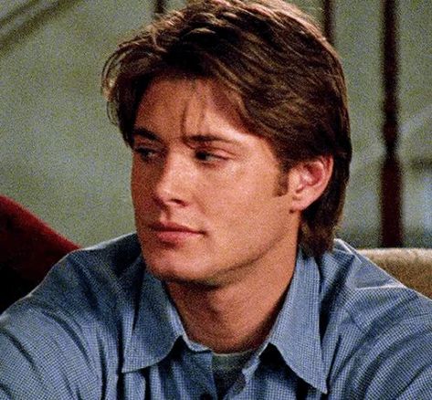 alexa (@deanscinema) on X Young Dean Winchester, Jensen Ackles 90s, Young Jensen Ackles, The Lost Weekend, Supernatural Jensen, Supernatural Dean, Michelle Williams, Hot Actors, Dean Winchester