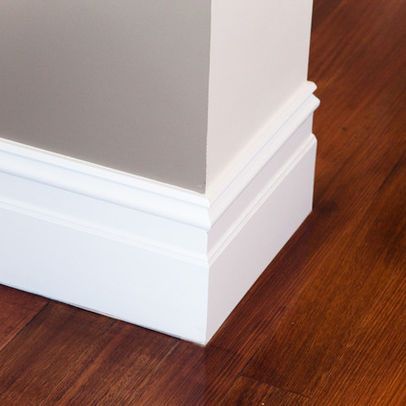 May needs moms help, who by the way did ALL the floorboards, and trim in her 2… Baseboard Styles, Baseboard Trim, Baseboard Molding, Crown Moldings, Floor Molding, House Tips, Floor Trim, Base Moulding, Wood Laminate Flooring