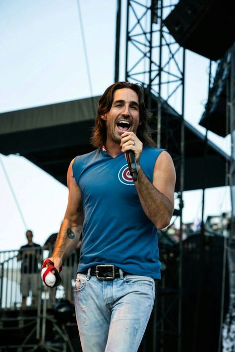 Jake Owen and the Cubs, Love them both! Jake Owen, Chris Young, Country Music Stars, Train Tour, Night Train, Wrigley Field, Country Men, Country Stars, Celebrities Humor