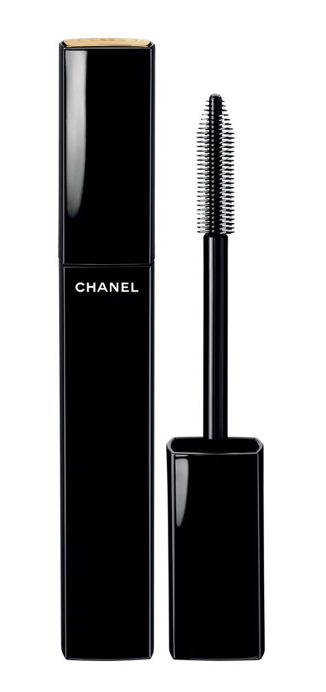 Extraordinary lush-lash results. // Inimitable Intense Mascara Multi-Dimensional Sophistiqué by Chanel Chanel Mascara Aesthetic, Mascara Bottle, Chanel Beauty Products, Chanel Products, Chanel Makeup Products, Mascara Packaging, Mascara Chanel, Chanel Eye Makeup, Makeup Mascara