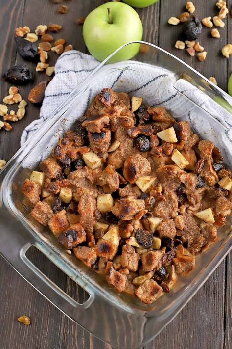 Whole Wheat Bread Pudding with Fruit and Nuts is the perfect comfort food for the colder months. Get the recipe now on Foodal, and make it for dessert tonight! #breadpudding #wholewheat #foodal Bread Pudding With Fruit, Wheat Bread Pudding, Turkey Meatloaf Muffins Recipe, Fruit And Nut Bread, Pudding With Fruit, Best Whole Wheat Bread, Delicious Fall Recipes, Meatloaf Muffins Recipe, Slow Cooker Applesauce