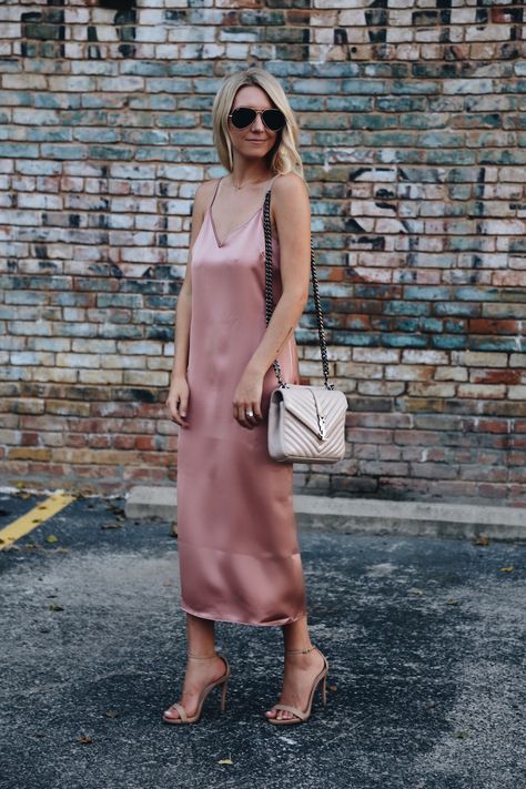 The Prettiest Pink Slipdress Best Friends Wedding, Friends Wedding, Style Inspiration Summer, Nordstrom Anniversary Sale, Summer Trends, Anniversary Sale, Fashion 2017, Spring Dresses, Happy Monday