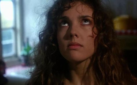 Ashley Laurence - Kirsty Cotton - Hellraiser (1987) | 2022-08-06 Ashley Laurence, Hellraiser 1987, Free Prints, Horror Films, Media, Film, Hair