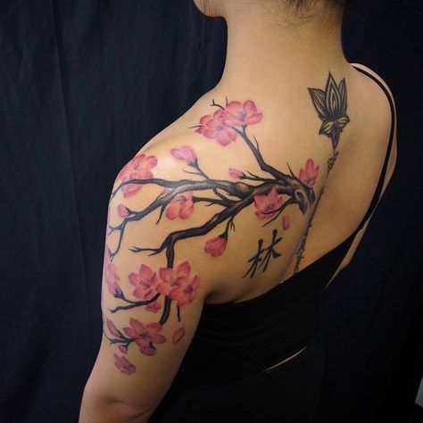 Shoulder Clavical Tattoos For Women, Cherry Blossom Tattoo Arm Half Sleeves, Back Of The Shoulder Tattoos For Women, Tree Tattoo On Arm, Cherry Blossom Tattoo Shoulder, Japanese Cherry Blossom Tattoo, Cherry Tree Tattoos, Tree Tattoo Ideas, Cherry Blossom Tree Tattoo