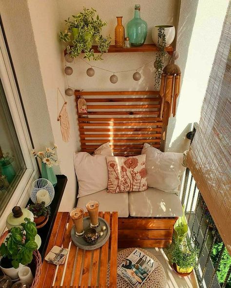 Tiny Patio, Balcon Mic, Patio Decor Ideas, Balkon Decor, Balcony Design Ideas, Small Balcony Design, Apartment Patio Decor, Small Balcony Decor, Small Balcony Ideas