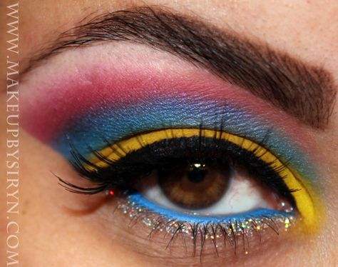 jubilee Halloween Costumes To Make, Beautiful Eyeshadow, Makeup Pallets, Beautiful Eye Makeup, Color Me Beautiful, Festival Makeup, Makeup Blog, Gorgeous Eyes, Makeup Geek